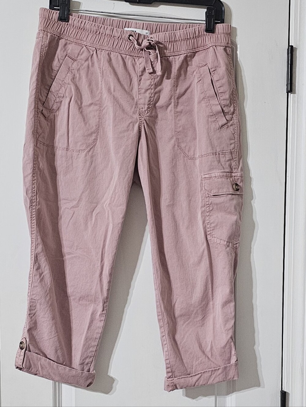 💕Nwot Light Pink Drawstring Cargo Capris
